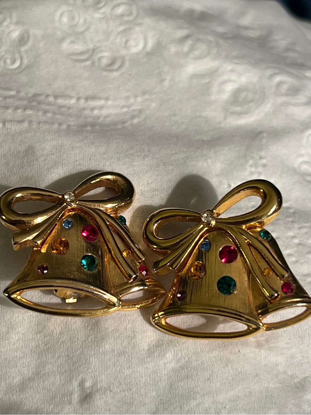 1970’s Vintage Gold-Tone Holiday Bell Clip-On Earrings w/Multicolor Rhinestone